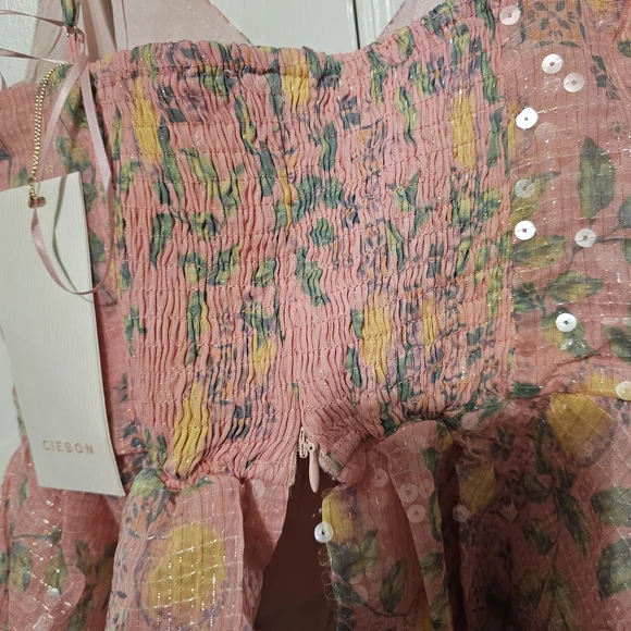 Elegant Pink Floral Camisole - Picture 4 of 6